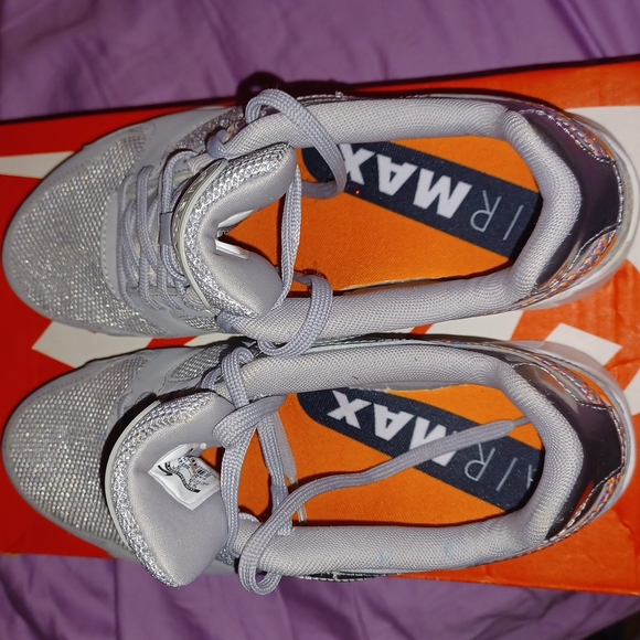 Nike womens Air Max - Picture 5 of 10